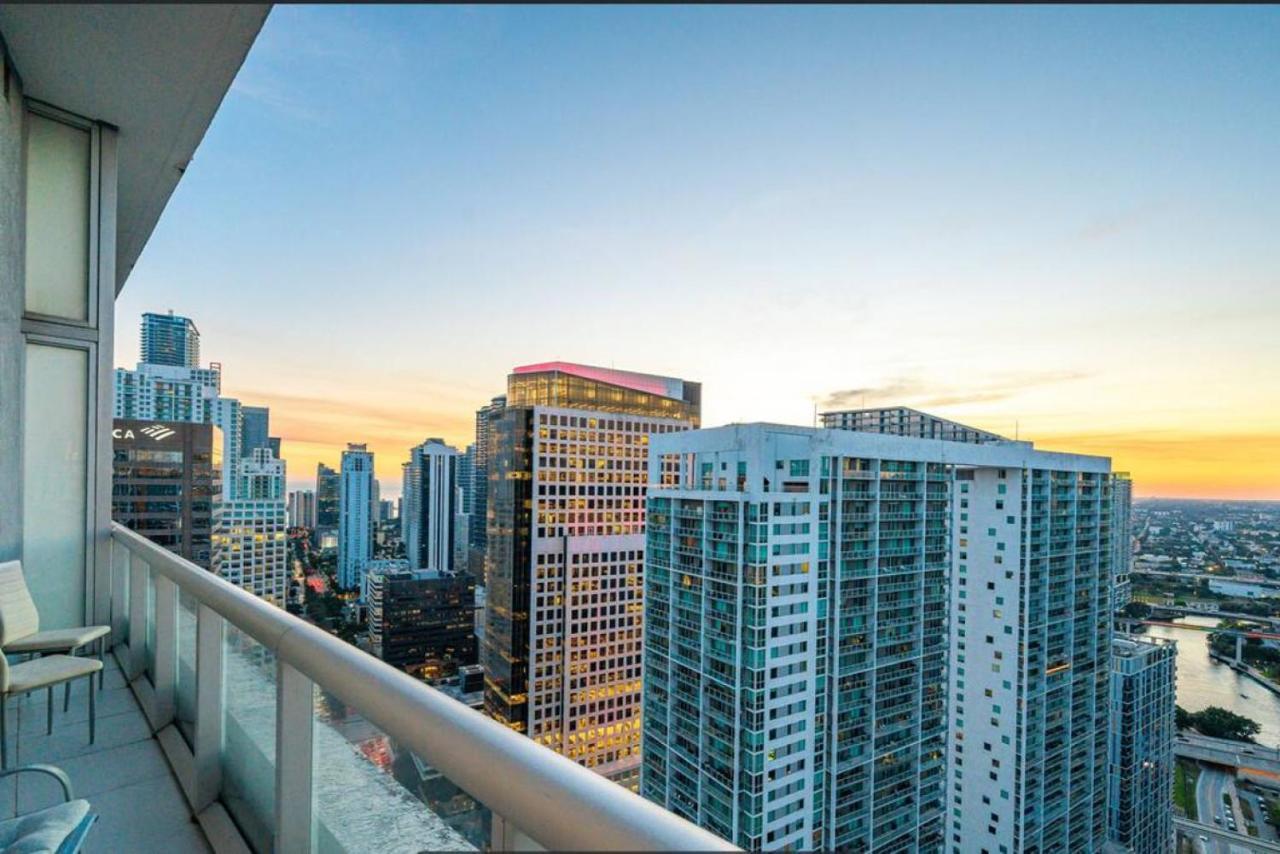 Beautiful One Bedroom Condo 16Ft Ceilings At The W Miami Kültér fotó